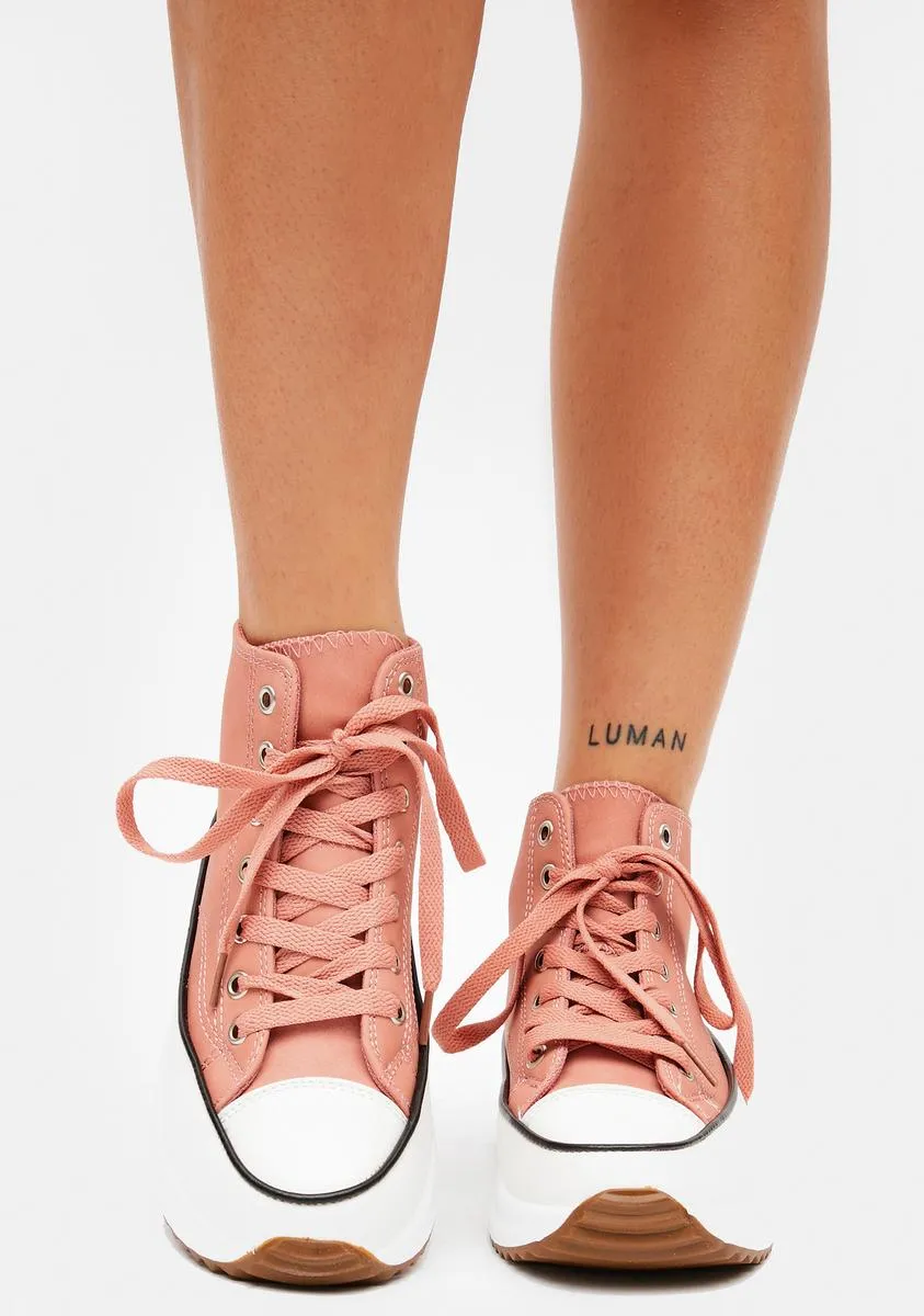 Blush Street Smart Sneaker