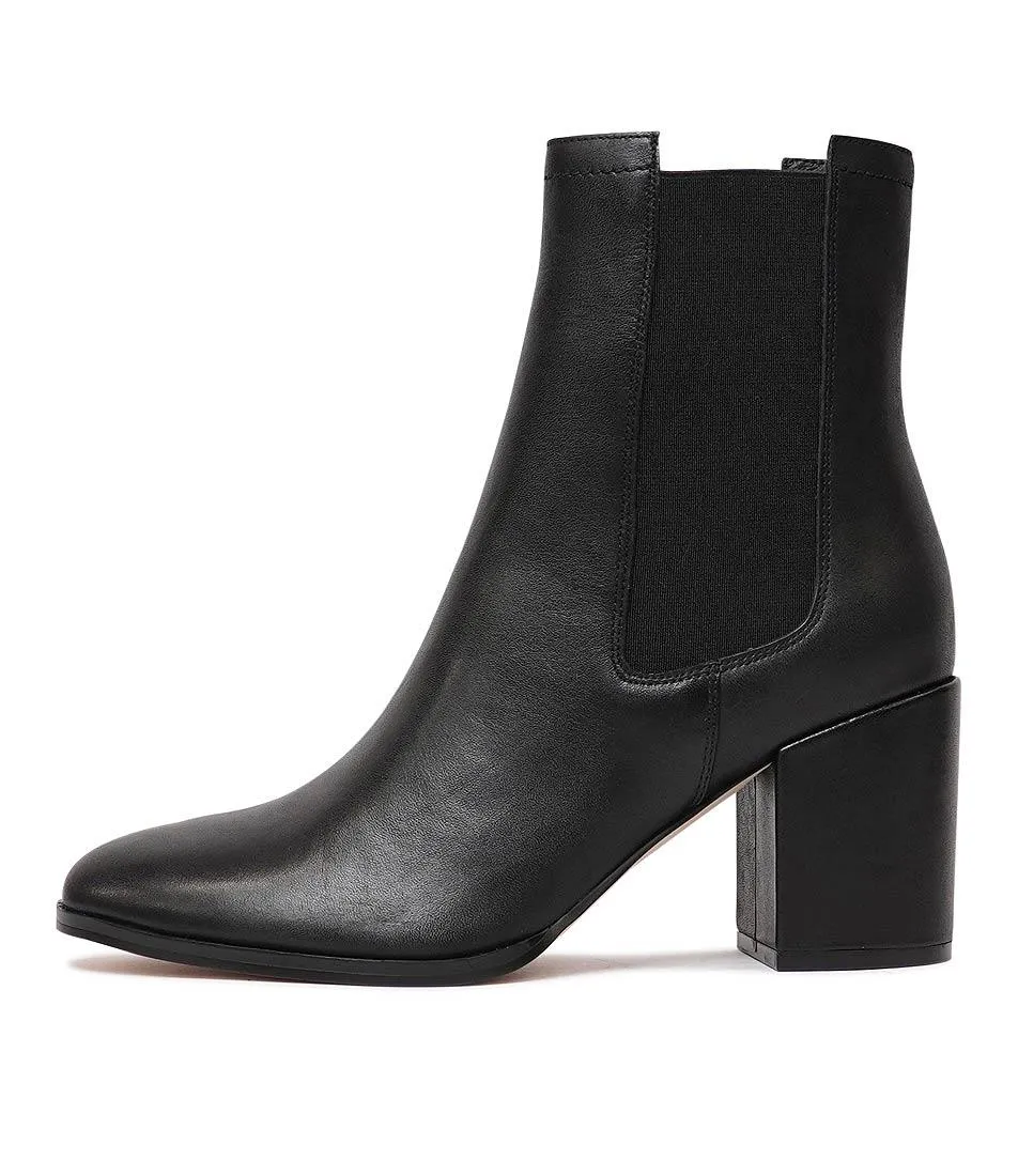 Castel Black Leather Chelsea Boots