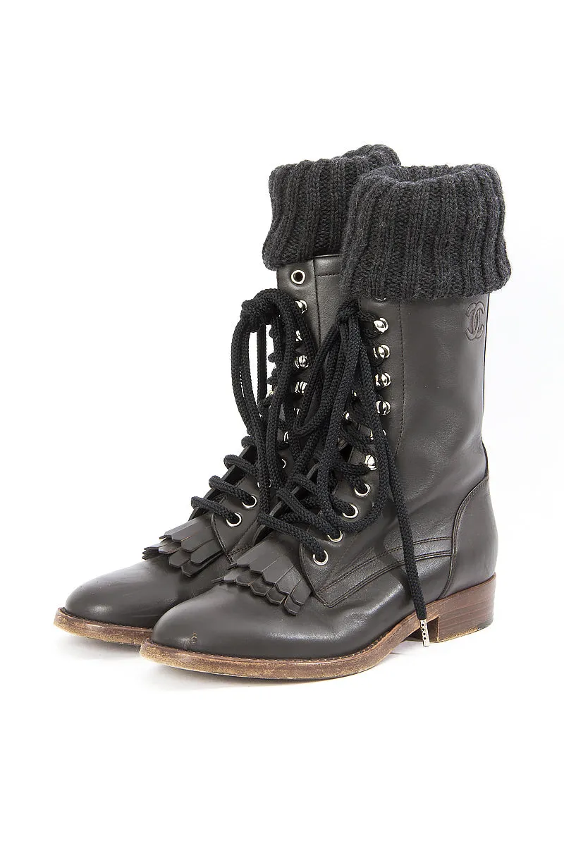 COMBAT BOOTS