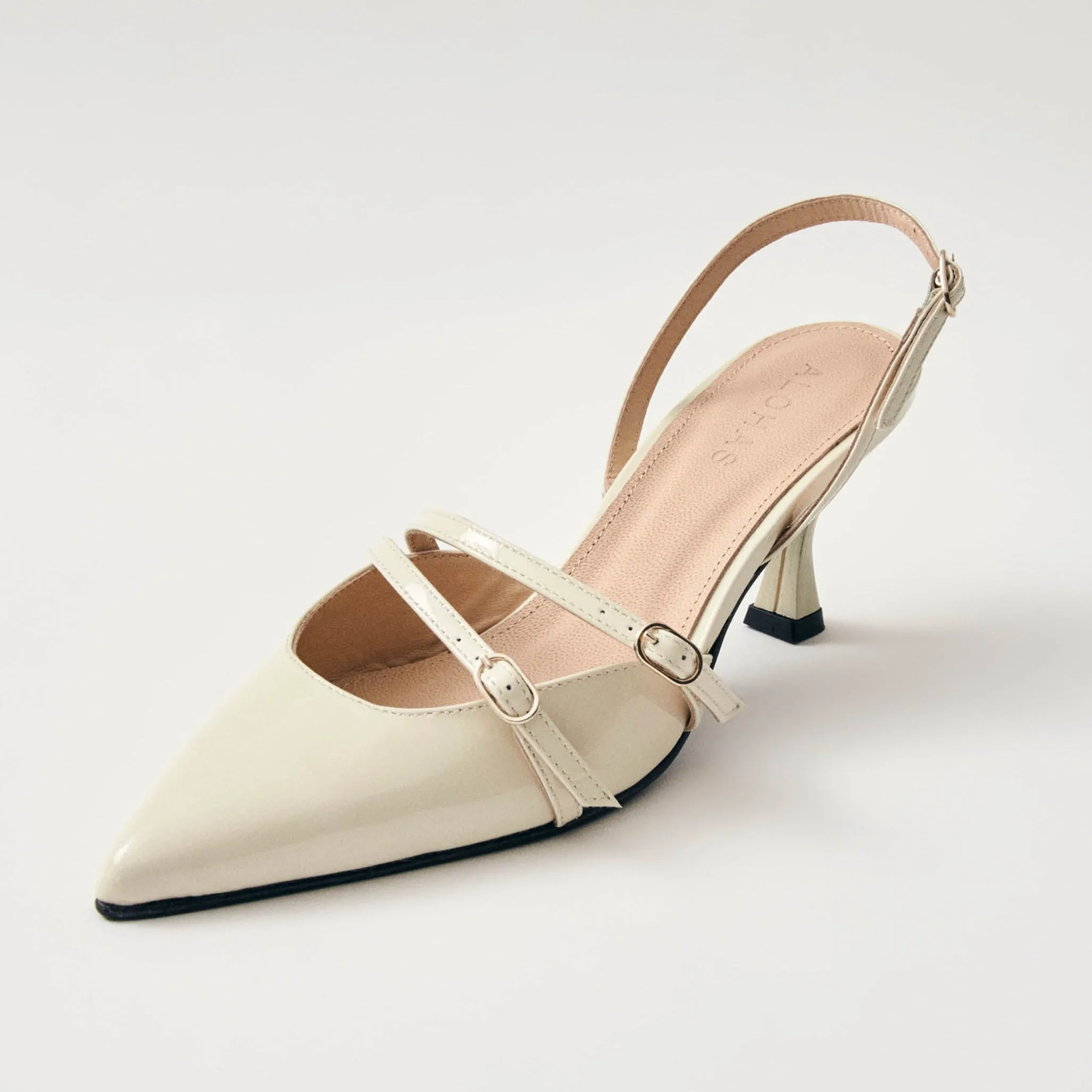 Joelle Onix Cream Leather Pumps