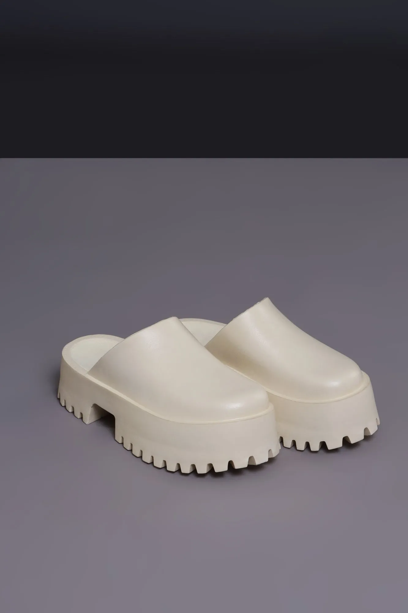 No Such Luck Platform Chunky Slides - Ivory