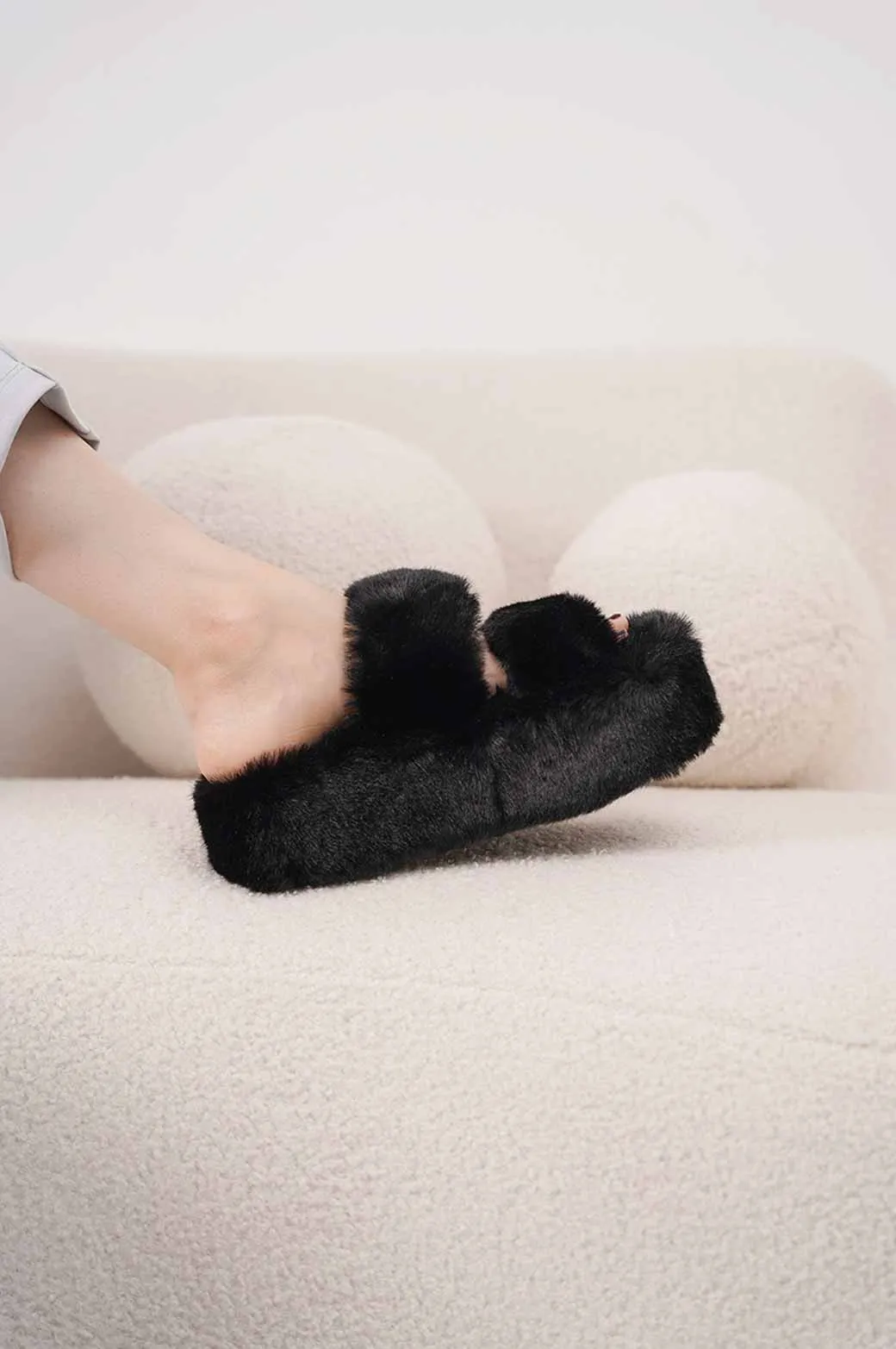 PLATFORM FUR SLIDES