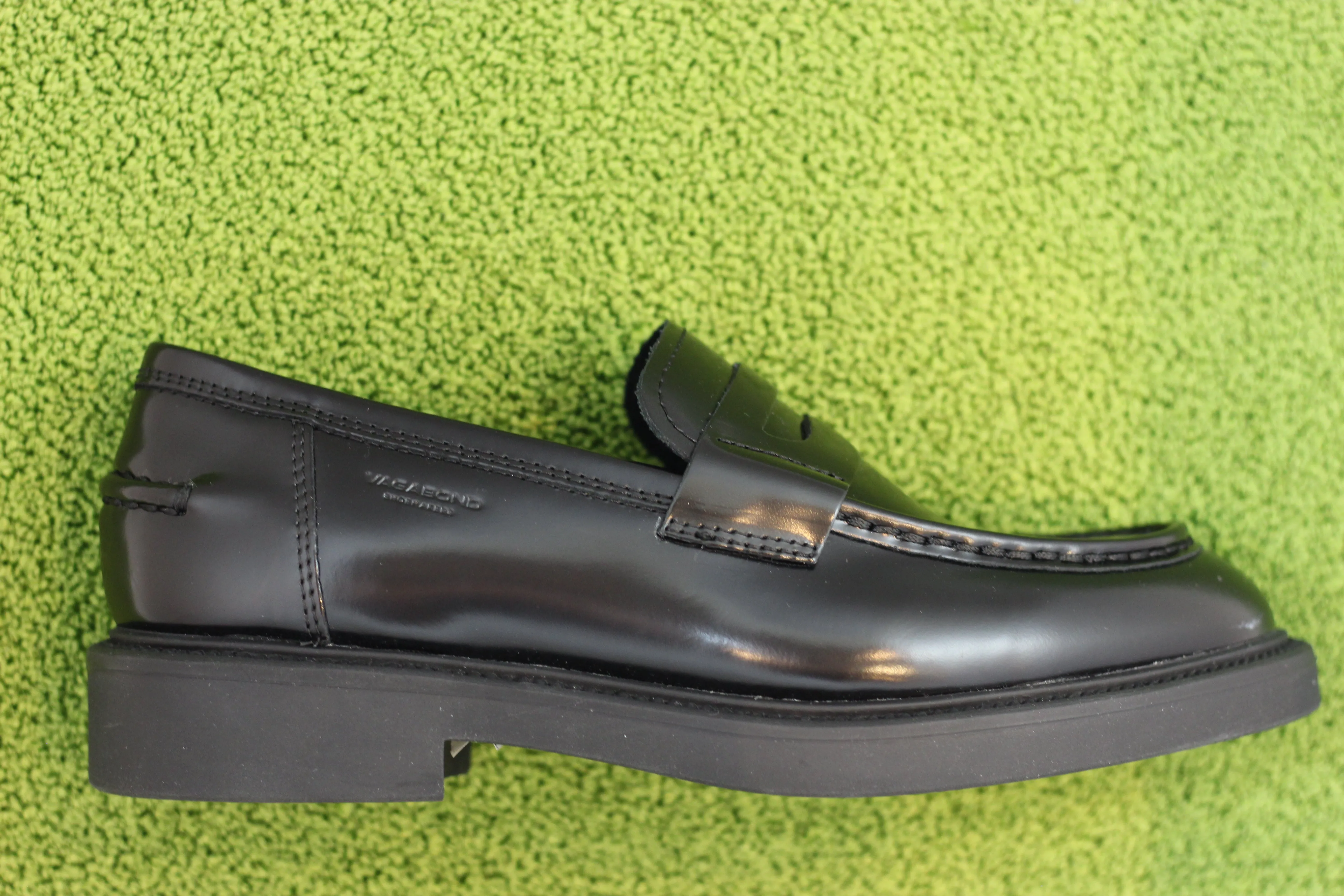 Womens Alex W Loafer - Black Leather